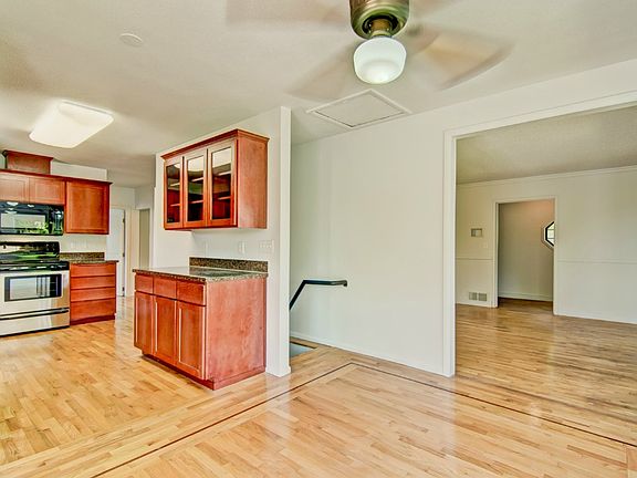 5th image of 14102 56th Ave S