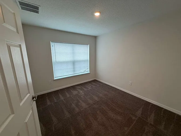 2124 Penny Ln — Photo 39