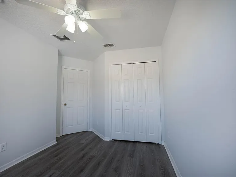 1241 S Beach Cir — Photo 16