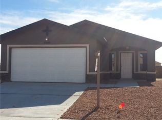 7125 Red Man Dr, El Paso, TX 79934