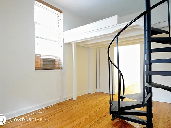 315 West 105th Street image 1 of 6