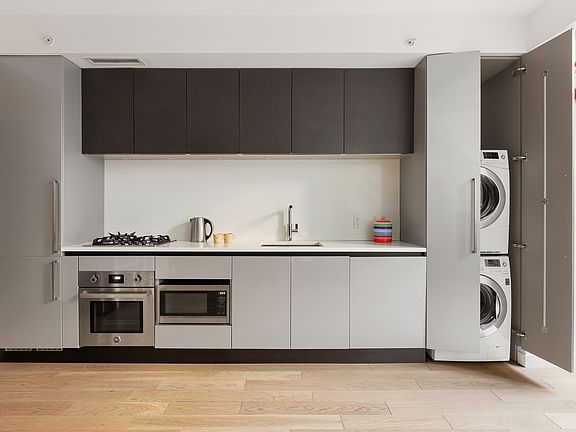 3rd image of 540 W 49th St #105NORTH