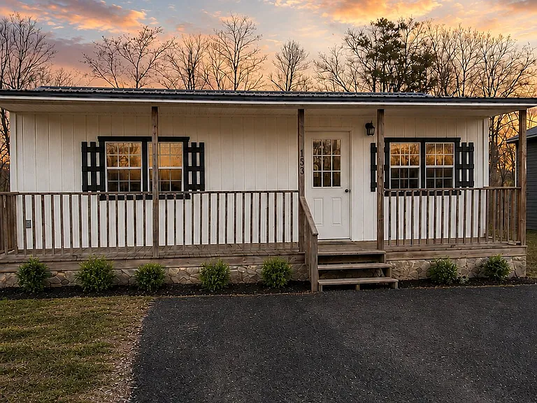 153 Red Bud Trl — Photo 2
