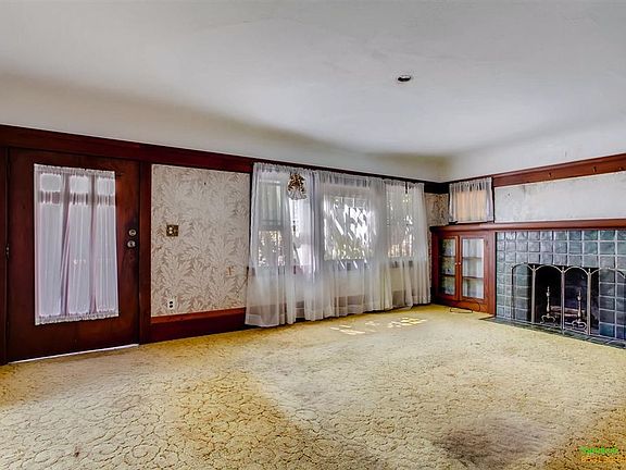 4th image of 691 G St