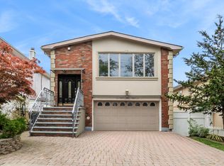 14 Duncan St, Staten Island, NY 10304