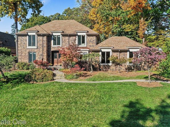 5095 Far Ravine Ct