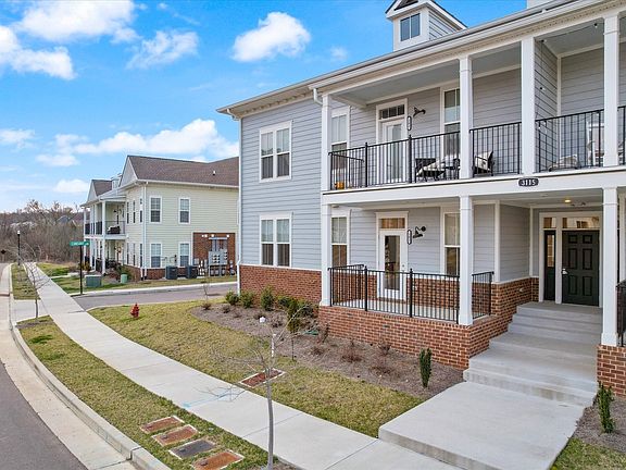 3rd image of 3115 Patcham Dr Unit 102