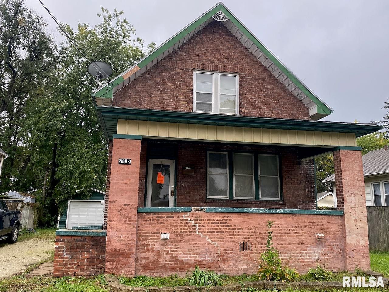 2112 W Rohmann Ave, West Peoria, IL 61604 Zillow