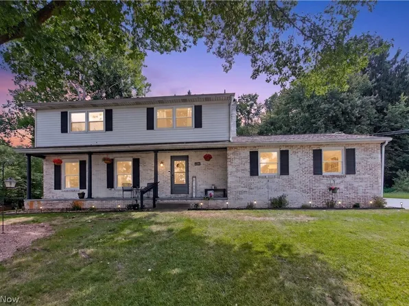 8586 Glennridge Ave NW, Clinton, OH 44216