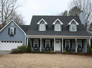 734 Michael Dr, Winder, GA 30680