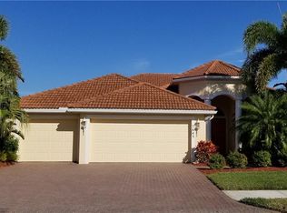 7645 Camden Harbour Dr, Bradenton, FL 34212