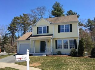 12 Jennifer Ln, New Bedford, MA 02745