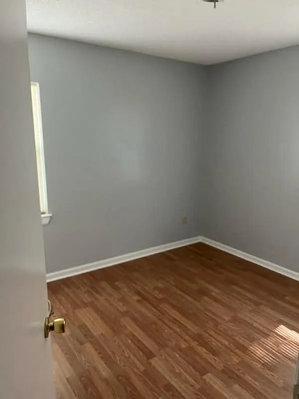 2 bed, 806 sqft, $1,010 — Photo 3