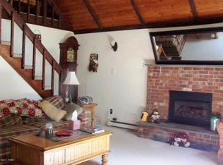 2981 Wedge Rd, Lake Ariel, PA 18436