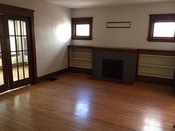 5th image of 187 Norwalk Ave #1