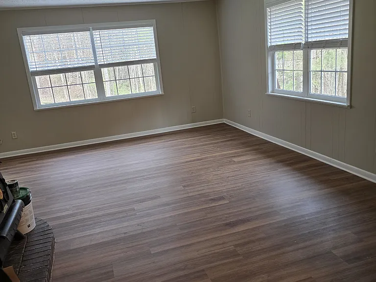 112 Glassboro Dr — Photo 4