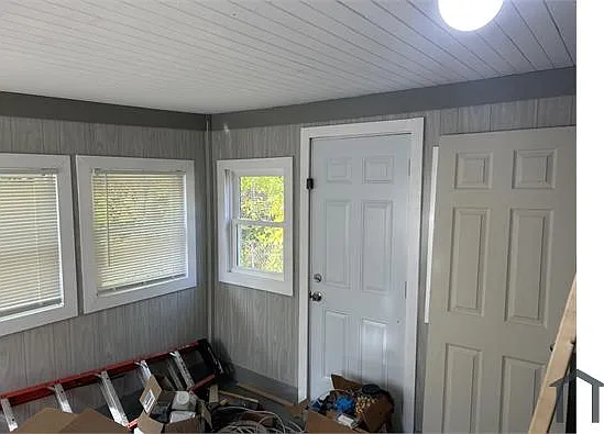 11527 Nottingham Rd — Photo 2