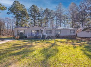 120 Balsam Ln, Greenwood, SC 29646