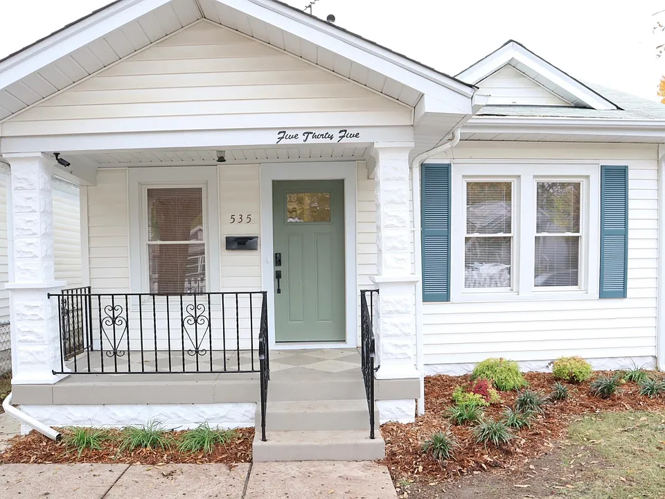 535 Lilly Ave