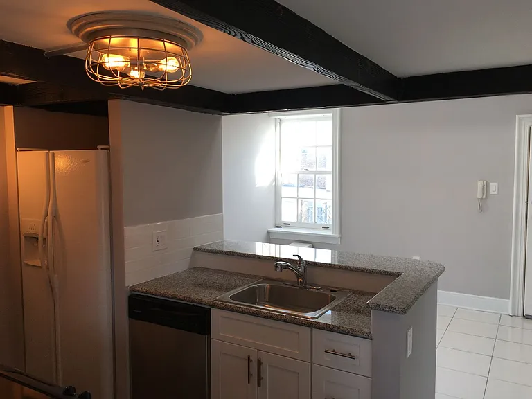 2308 Lombard Street — Photo 16