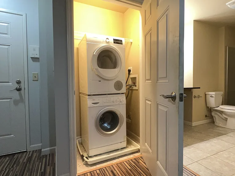299 Main St #26 — Photo 10