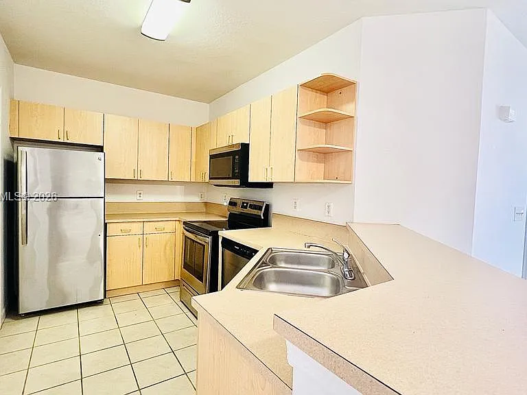 116 SW Peacock Blvd #9-206 — Photo 6