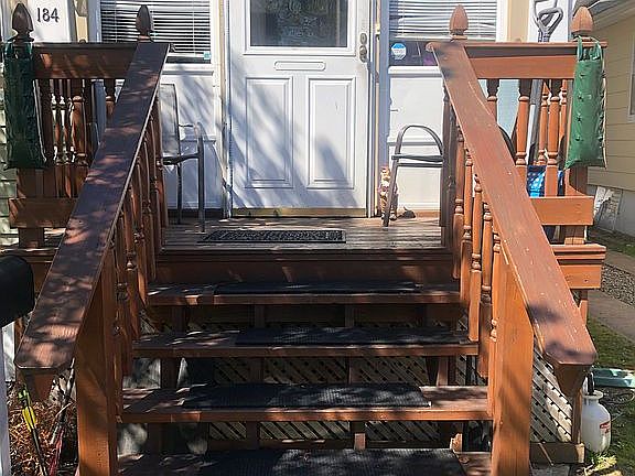 5th image of 184 Pelton Ave