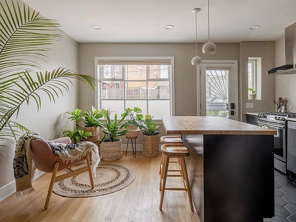 Open kitchen