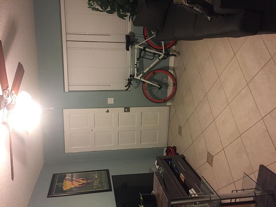1st image of 3059 Belden St