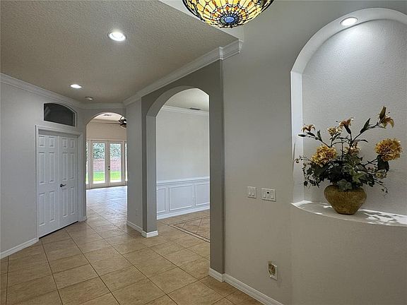2nd image of 11648 Delwick Dr