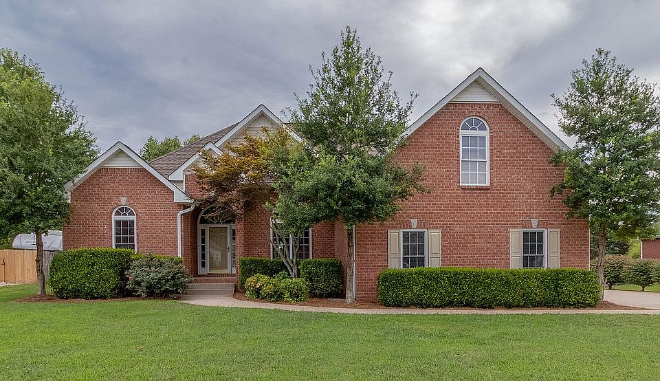 Front w/ Mature Landscaping