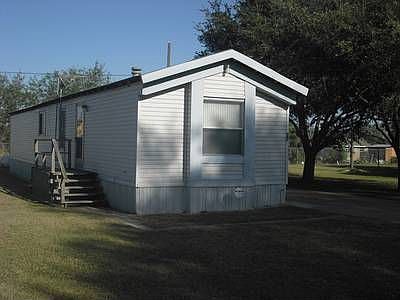 1st image of 7504 Lakeview Dr