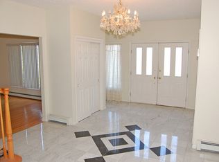 19 Battle Ridge Rd, Morris Plains, NJ 07950