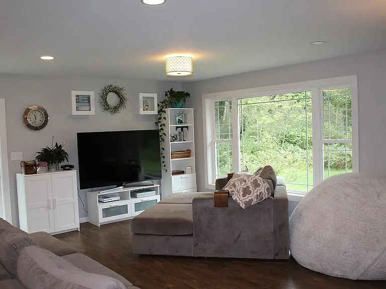 4706 Loggers Run Rd — Photo 11