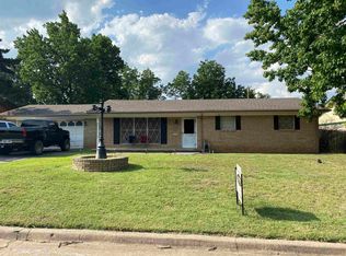 2203 Redbud Ave, Duncan, OK 73533