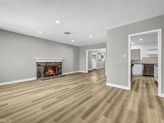 3rd image of 503 Wilson Cir