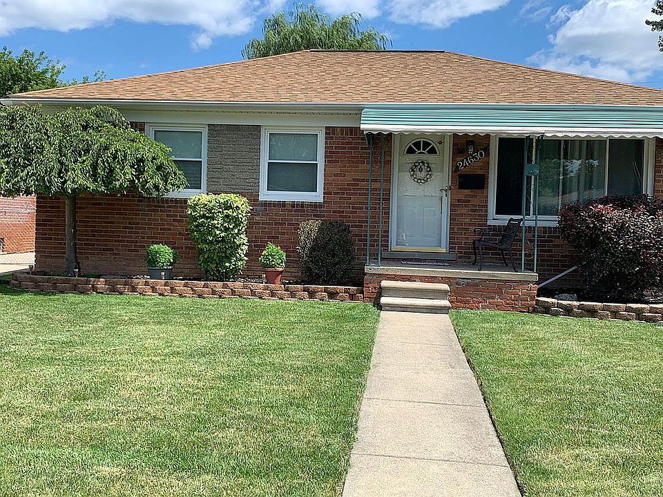 2nd image of 24630 Saxony Ave