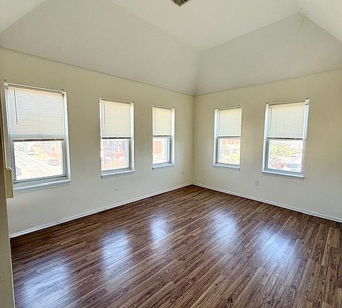 2nd image of 1198 Butler St Unit 10