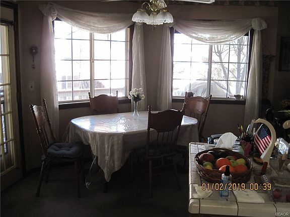2nd image of 357 Feldstrasse Dr