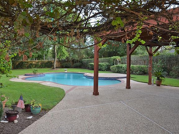 2nd image of 16503 Soaring Forest Dr