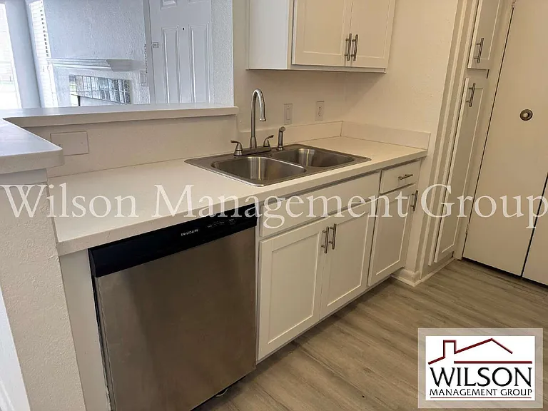 5540 Devonbriar Way #H104 — Photo 9