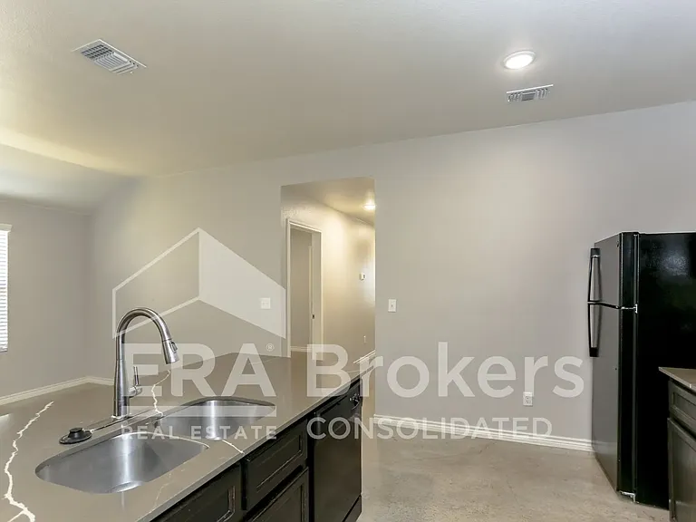 2328 Duntov Dr #A — Photo 11