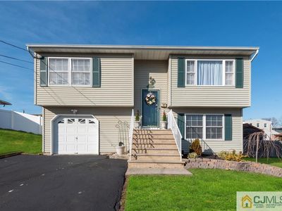72 Grant St, Sewaren, NJ, 07077