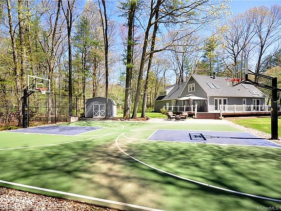 5th image of 9 Woodhaven Dr