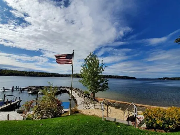 37 Port Wedeln Road, Wolfeboro, NH 03894