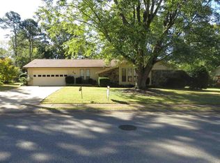 24 Colony Ln, Jackson, TN 38305