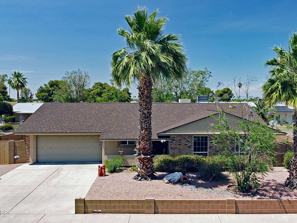 1st image of 10108 W Denham Dr