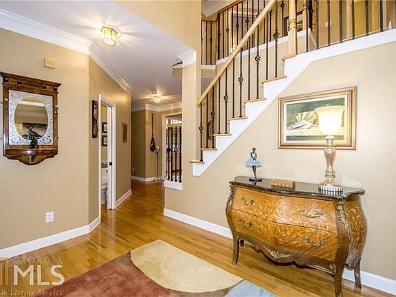 2nd image of 2080 Kinsmon Dr