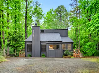 121 Lady Bug Ln, Chapel Hill, NC 27516