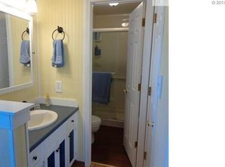 2416 NW Leann Dr, Blue Springs, MO 64014